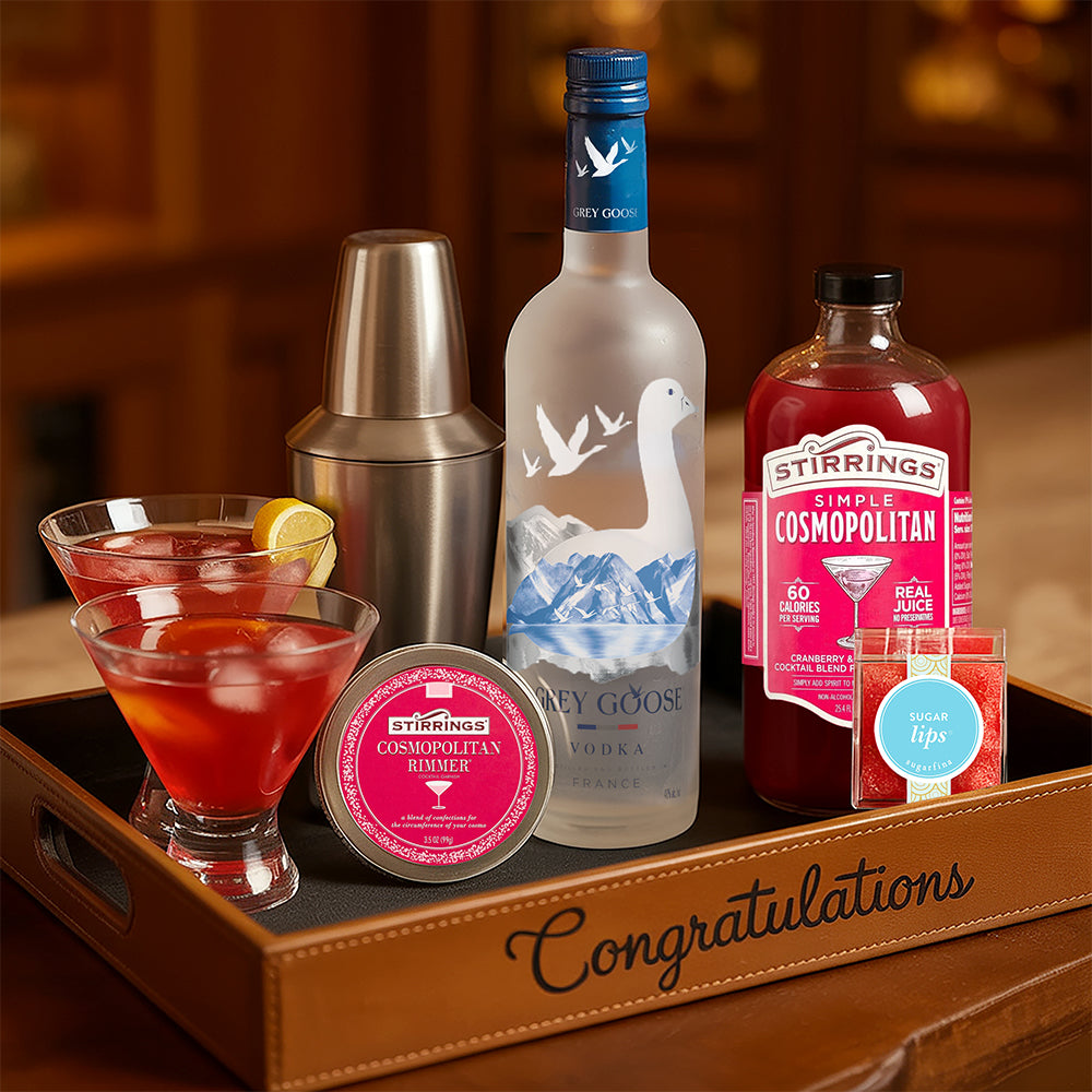 Cosmopolitan Cocktail Gift Set - Bottle Engraving