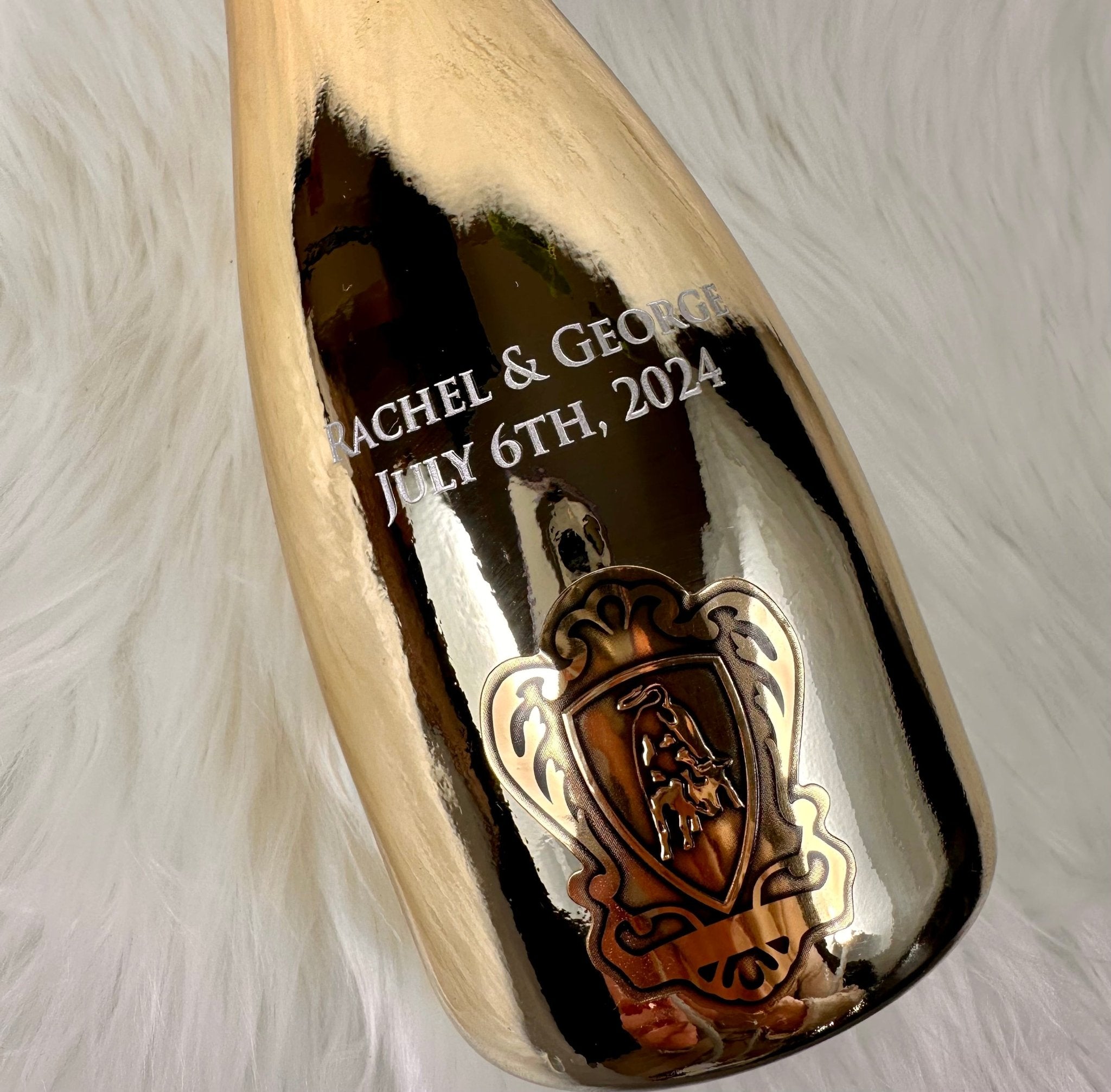 Lamborghini Oro Vino Spumante Sparkling Wine Gift Set - Bottle Engraving