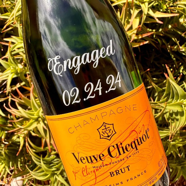Veuve Clicquot Champagne Gift Set with Engraved Flutes - Bottle Engraving
