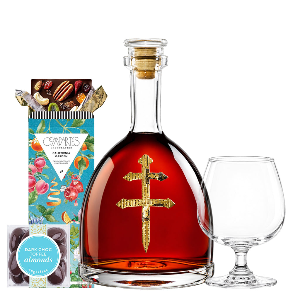 D'usse VSOP with Compartes Chocolate, Snifter Glass and Sugarfina Candy Cognac Gift Set | Bottle Engraving