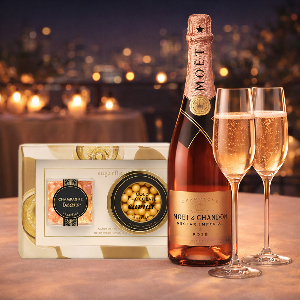 エレナです。シャンパンセット Moët & Chandon, Veuve Moët & Chandon Rose Champagne & Caviar Candy with Customizable for
