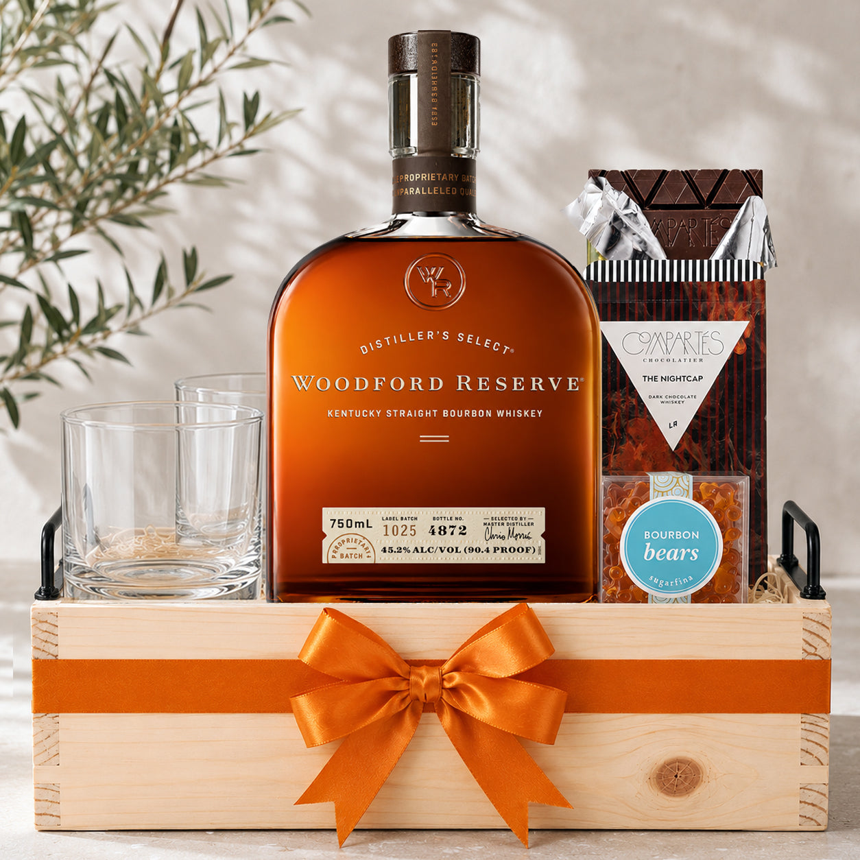 Woodford Reserve and Glasses Whiskey Gift Set – Bottle Engraving