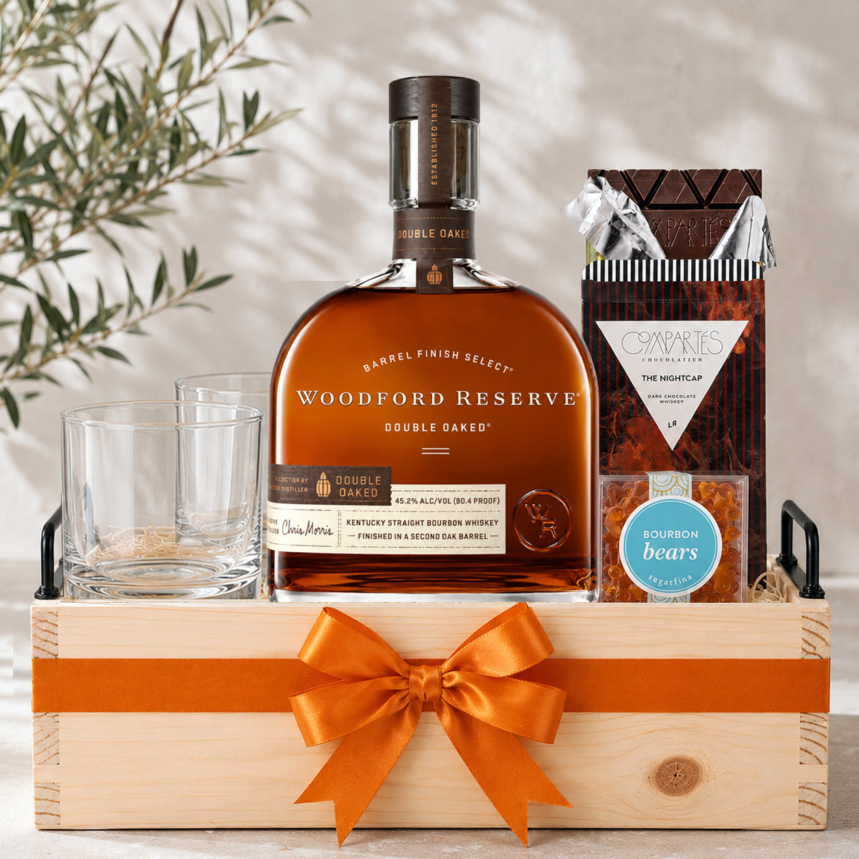 【明日まで】Woodford Reserve ウイスキー 3本セット 750ml Woodford Reserve and Glasses Whiskey Gift Set – Bottle Engraving