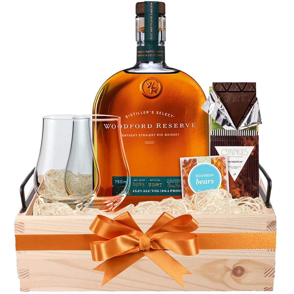 Woodford Reserve Whiskey Basket with Glencairn Glasses - Bottle Engraving