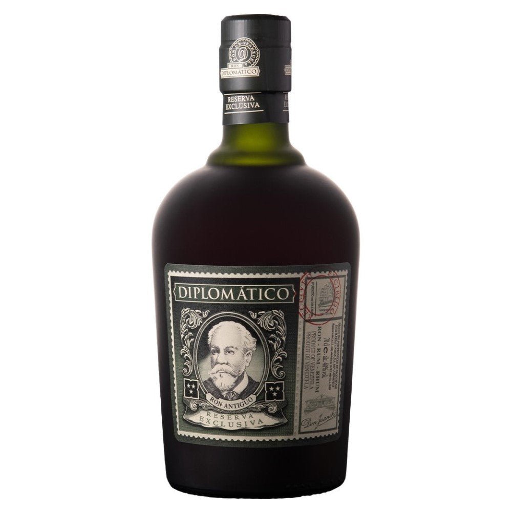 Diplomático Reserva Exclusiva Rum - Bottle Engraving